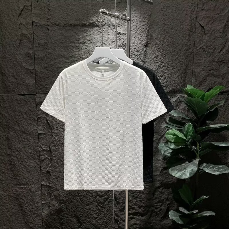 Polo de manga corta con solapa Camiseta de verano de marca de moda para hombres Versión coreana de la tendencia delgada 2025 nueva camiseta de todo fósforo