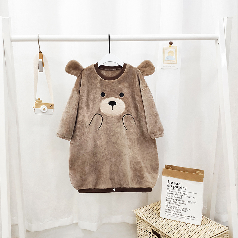 Bebé de franela engrosada camisón de los niños de invierno cálido pijamas de una sola pieza 3.4.5.6 años de edad los niños camisón al por mayor