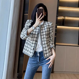 时尚休闲套装;连衣裙;女式针织衫