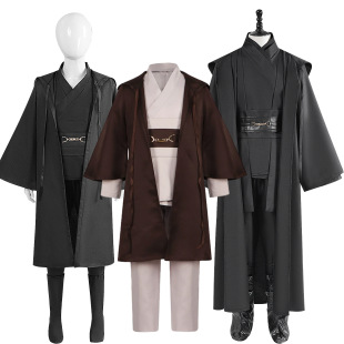 �W����cos�� ��˹�^����ʿ���ݷ�cosplay�������b���l
