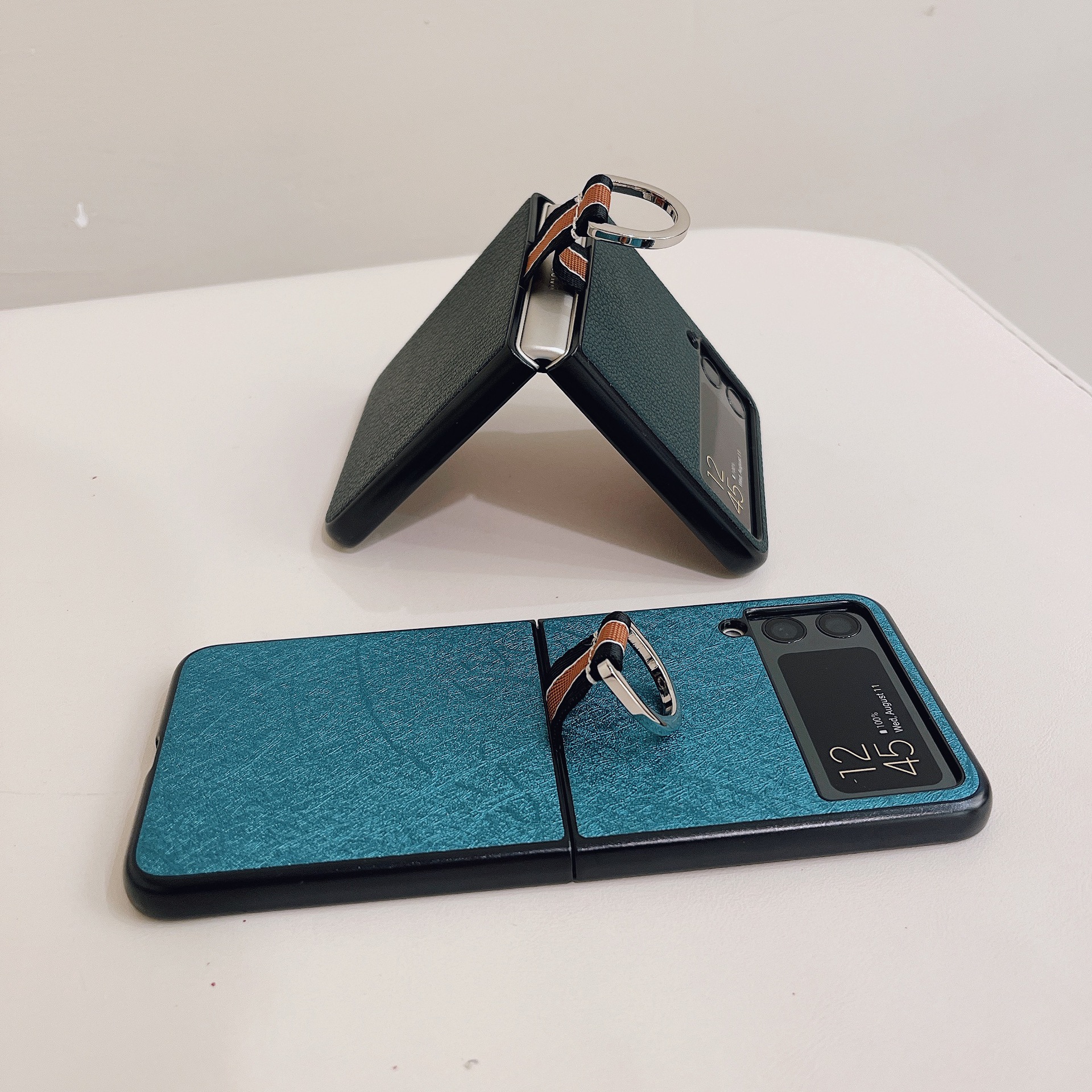 Suitable for Samsung Zip3's new silk and lychee patterned ring buckle folding phone anti drop protection moisture case_voghion.com