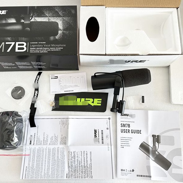 Comercio exterior transfronterizo SM7B cable Grabación de micrófono dinámico presidido sobre la voz de canto Douyin micrófono profesional vivo