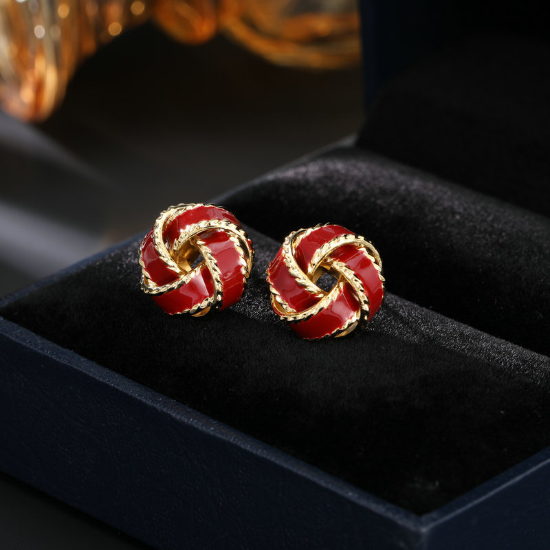 Nouvelles boucles d'oreilles rouges Ankara dégoulinant d'huile exquises boucles d'oreilles à tige françaises de qualité supérieure_voghion.com