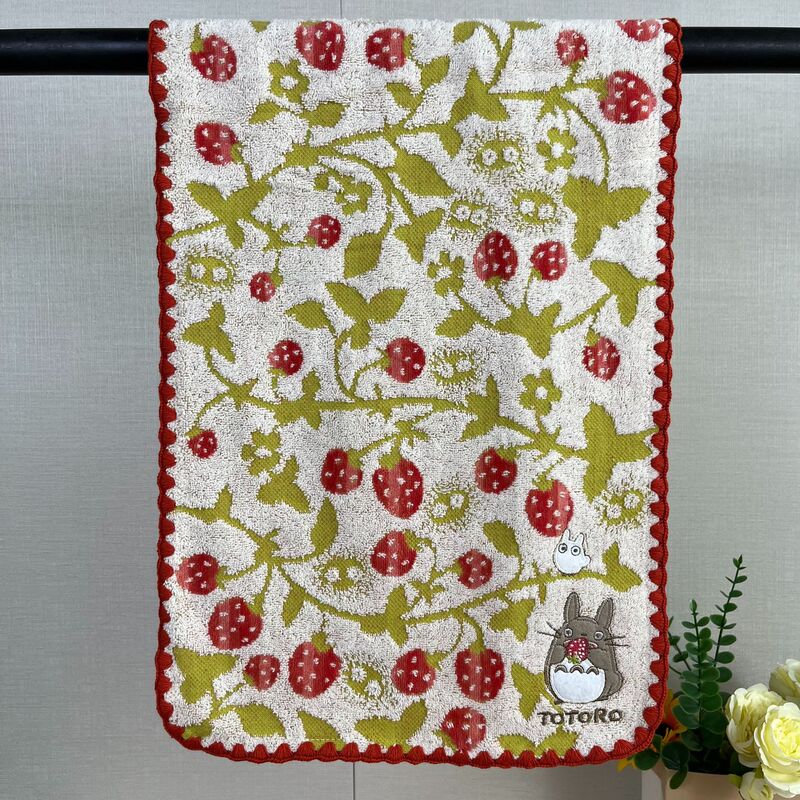 Exported to Japan Strawberry Totoro Towel Bath Towel Pure Cotton Absorbent Lint-Free Miyazaki Hayao Kidsren's Cartoon Towel