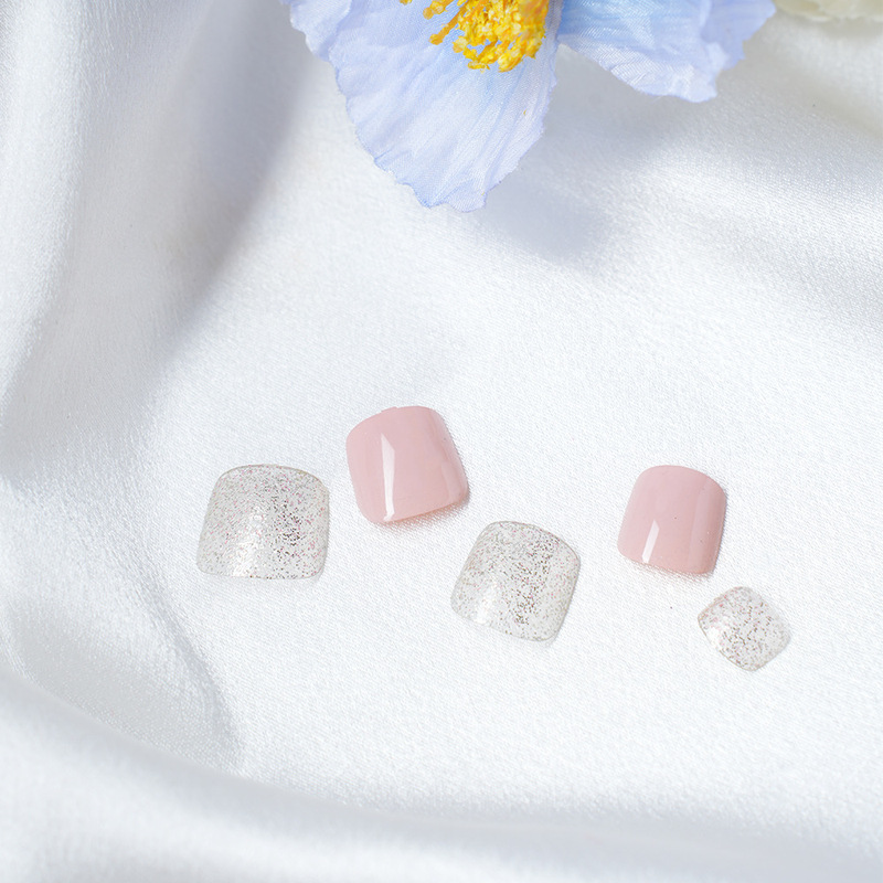 24 Pieces of Pink and White Mixed Color Fine Glitter Toenail Stickers, Removable Fake Toenails, Wholesale Short Style 24 Pieces of Pink and White Mixed Color Fine Glitter Toenail Stickers, Removable Fake Toenails, Wholesale Short Style