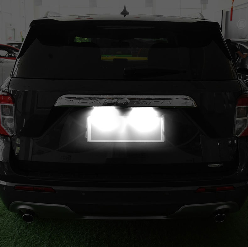 Suitable for Ford Fiesta Focus Galaxy C-Max S-Max Mondeo Escape Jaguar License Plate Light