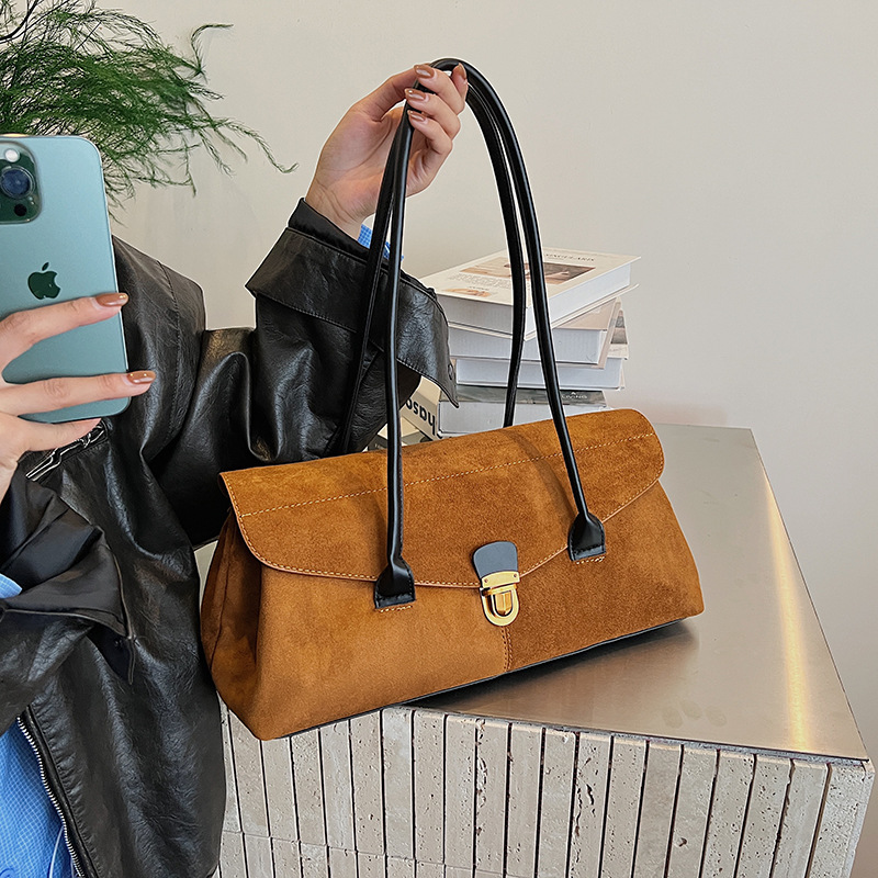 Women's Shoulder Bag High-Quality Suede Patchwork Underarm Baguette Bag Fashion Large Capacity Commuter Bag - Thumbnail 7