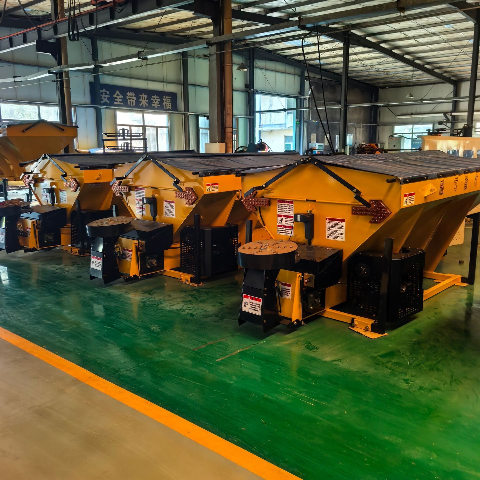 环卫除雪设备  道路积雪融雪剂撒布机  撒布宽度撒布速度可调