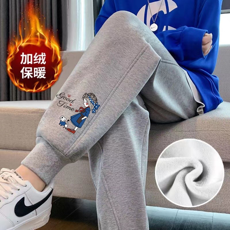 여아용 나사 회색 바지와 벨벳