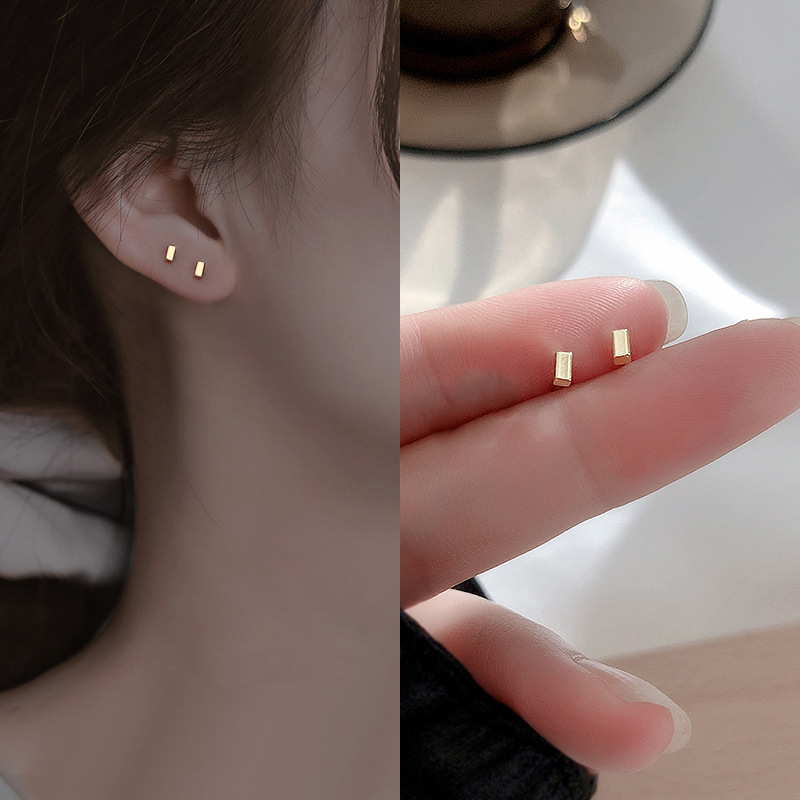 Simple Style Geometric Flower Butterfly Copper Plating Ear Studs 1 Pair