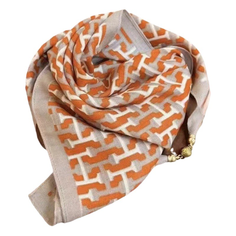 2025 New Warm Square Scarf Magnetic Buckle Triangular Silk Scarf Cotton Scarf Women's Spring, Autumn and Winter Western Style Scarf Temperament Easiest for Match