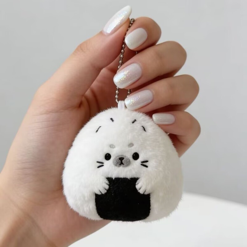 Rice Ball Seal Plush Pendant, Cute Girl Backpack Decoration, Healing-Style Small Doll Keychain Rice Ball Seal Plush Pendant, Cute Girl Backpack Decoration, Healing-Style Small Doll Keychain