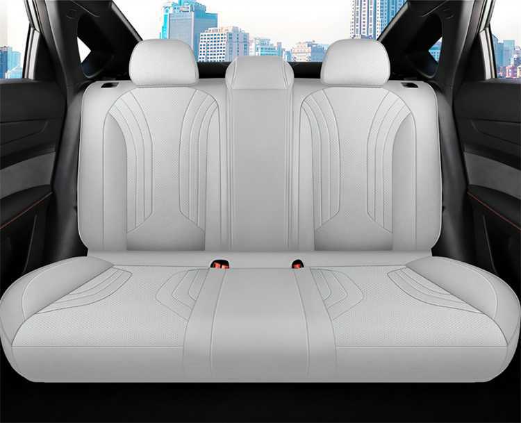Suitable for the 2026 Geely Binyue L model, this is a full-coverage, all-season seat cover. It is also compatible with the 2025 Binyue L model