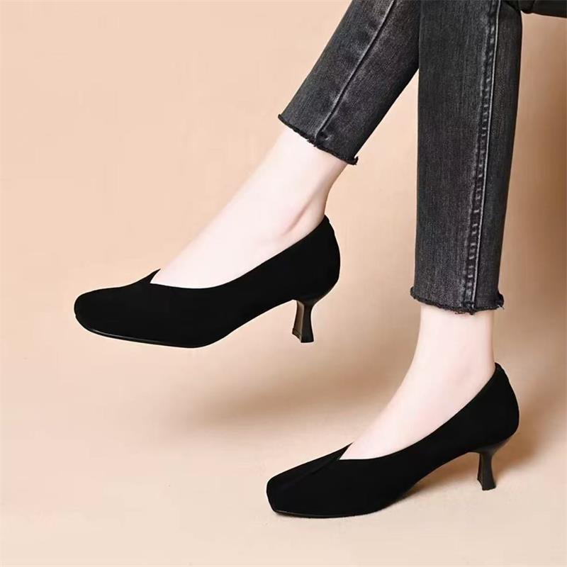 zapatos de tacones negros para mujeres 2026 nuevo trabajo profesional de primavera y verano poco profundo zapatos de viaje de punta de tacones delgados