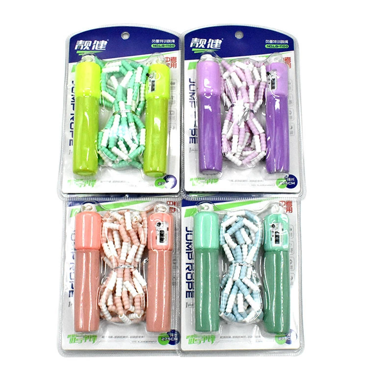 Liangjian 1100 подсчитывает бамбуковую скакалку