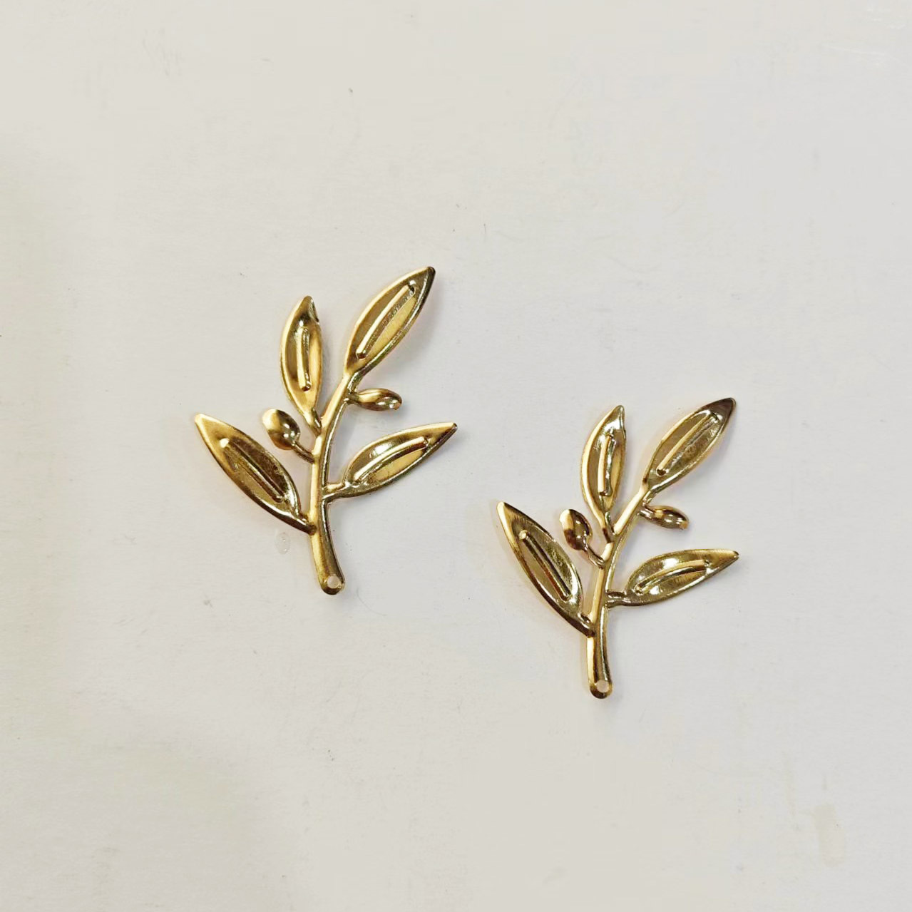 Hojas, hojas, metal, flores, ramillete, accesorios de joyería, bricolaje, material antiguo, ropa de plata Miao, accesorios de abanico, plata