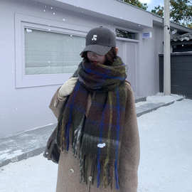 批发韩国2025年冬季新款英伦风撞色格纹流苏羊毛围巾加厚加长披肩