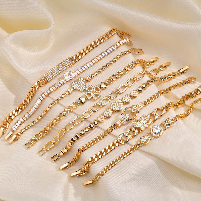 Women's diamond Copper Square zircon bracelet golden snake head foreign trade bracelet wholesale European and American style simple style Women's diamond Copper Square zircon bracelet golden snake head foreign trade bracelet wholesale European and American style simple style