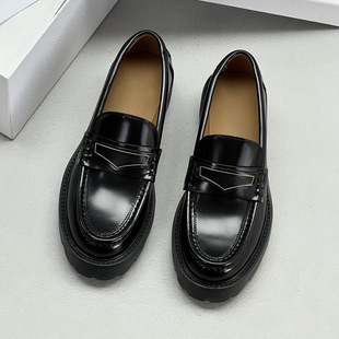 ԭ��~D�ϼҺ�ט���Ь�_߅��ţƤ�R�˿p���p��һ�_��СƤЬŮ��Ь