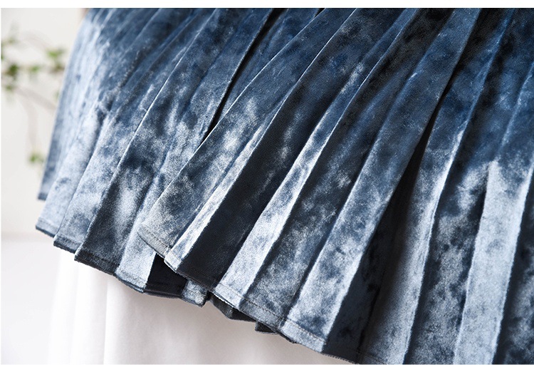 Abbigliamento donna gonna in velluto a rombi a cinque colori gonna a pieghe a fisarmonica lucida per donna lunghezza media autunno e inverno 2024_voghion.com