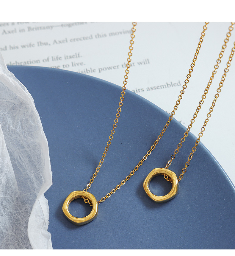 Simple Style Round Titanium Steel Necklace Plating Stainless Steel Necklaces