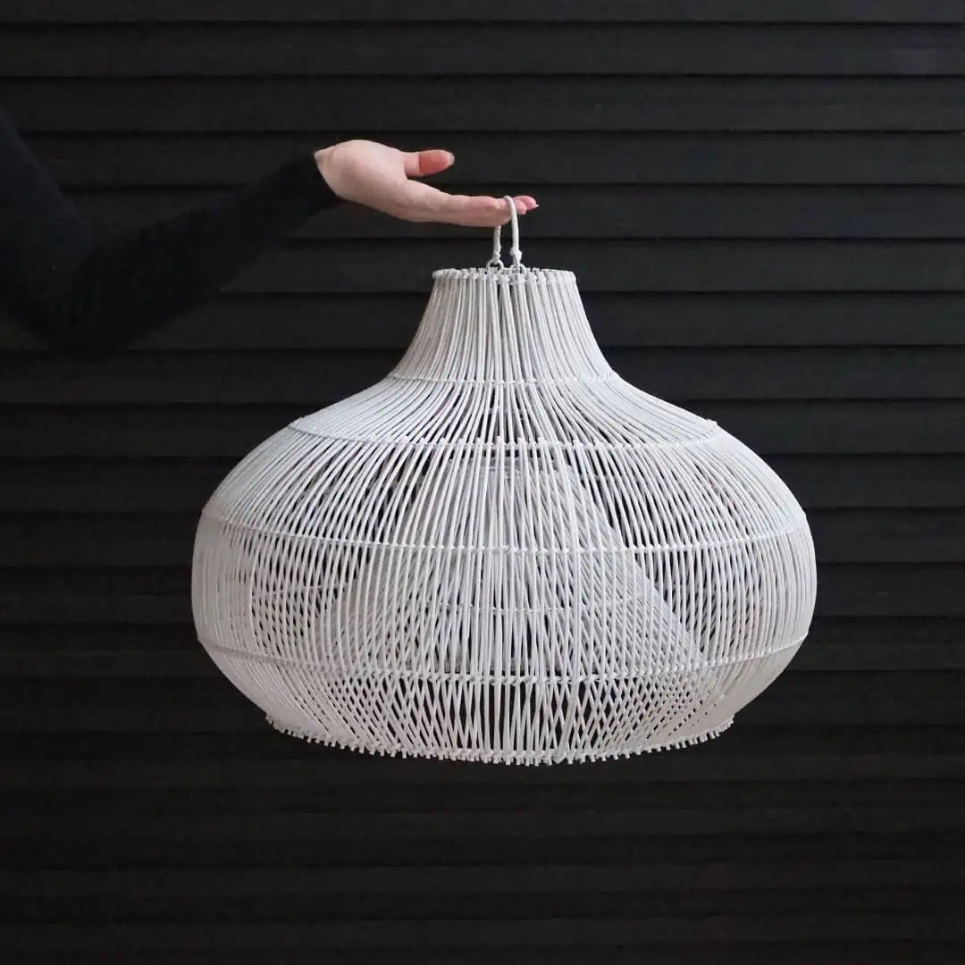 Ovejas de madera de estilo nórdico lámpara de mesa de comedor de ratán lámpara de ratán creativa simple Inn B & B sala de estar lámpara de ratán