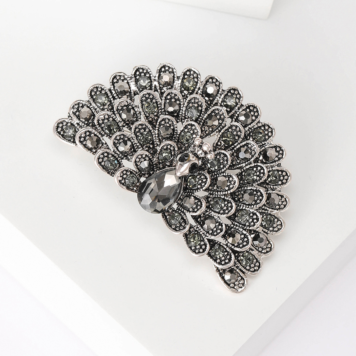 16g Weight Rhinestones Inlay Material Brooches Classification Banquet Occasion Alloy Material Peacock Pattern All Seasons Season Women's Gender Inlay Design Retro Style Retro Pin Peacock Alloy Inlay Rhinestones Women's Brooches 7