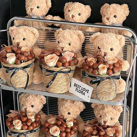 新款玫瑰花束抱抱桶网红小熊板栗花篮鲜花编织篮礼物包装盒插花桶