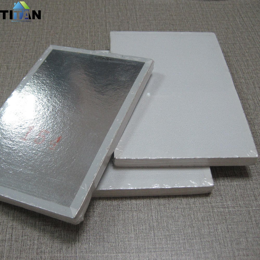 Techo de placa de yeso Techo de placa de yeso 600*600 techo Tablero limpio de PVC Tablero laminado Tablero a prueba de humedad