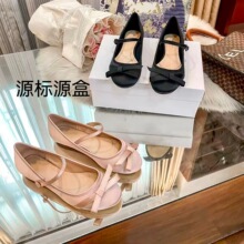 �羳D�Ҵ�����z�I�������Y��������Ů�۬�����Ь�A�^ƽ��Ů��Ь