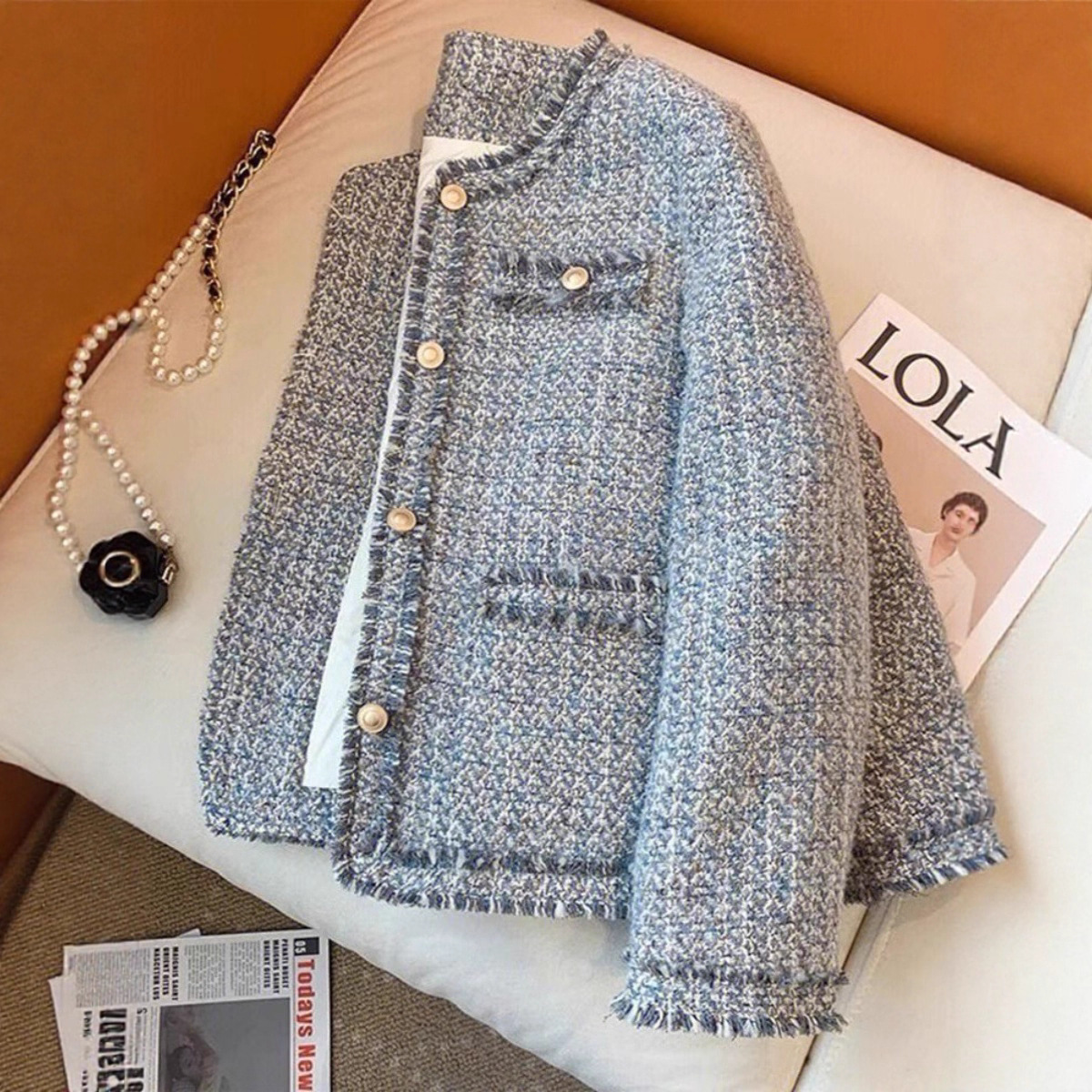 This Year's Trendy Beautiful Blue Chanel-Style Jacket, New Korean Drama Outfit for Spring and Autumn, Tweed Elegant Socialite Top