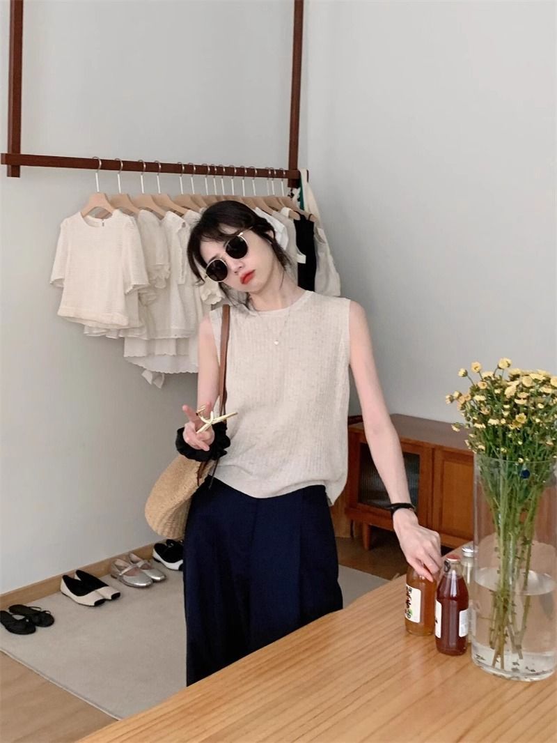 Áo hai dây nữ dệt kim mát lạnh phong cách Pháp hở lưng tinh tế — đen