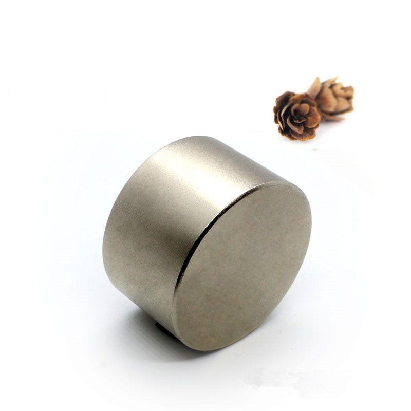 D60x30mm稀土永磁王圆形工业大号强磁 钕铁硼吸铁石60*30镀镍磁石