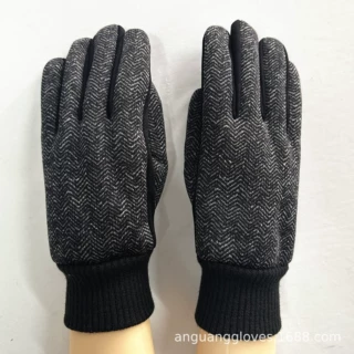厂家订制人字纹保暖手套服饰手套