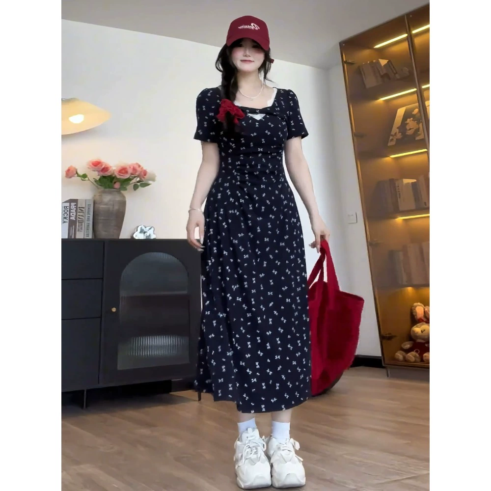 Платье больших размеров с французским милым цветочным принтом, женское летнее платье 2025 года с утягивающей талией, длинная юбка трапециевидной формы