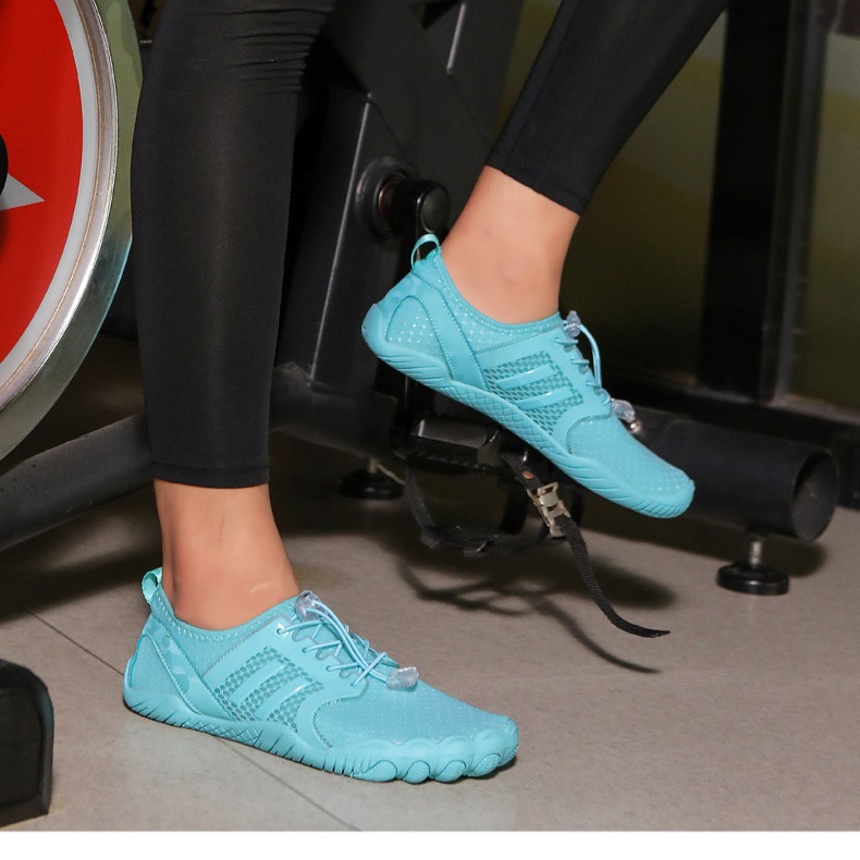 Cross-border plus size outdoor beach shoes diving swimming shoes couple upstream shoes bare feet quick-drying shoes snorkeling wading shoes