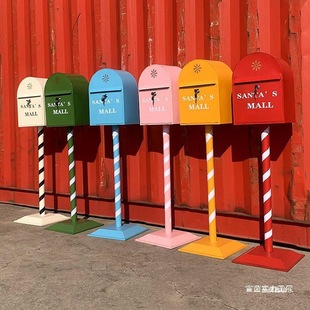 Mailbox Newspaper Box Sign Floor-Standing Decoration European Mailbox Retro Industrial Style Courtyard Iron Ornaments Photography Props