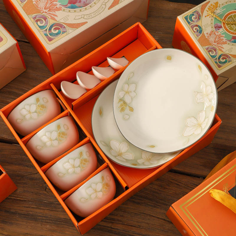 cubiertos de estilo japonés frescos bajo esmalte de cerámica de color platos de cajas de regalo set de eventos comerciales de apertura de regalo de regalo tazón