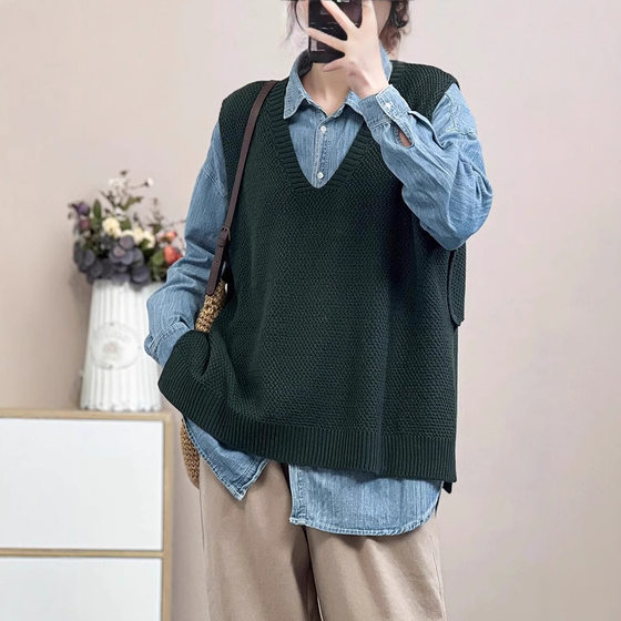 2025 Spring and Autumn New Deep V-neck Cotton Vest Women's Sleeveless Top Artistic Retro Loose Elegant Vest