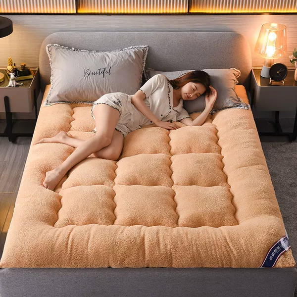 Warm, camel