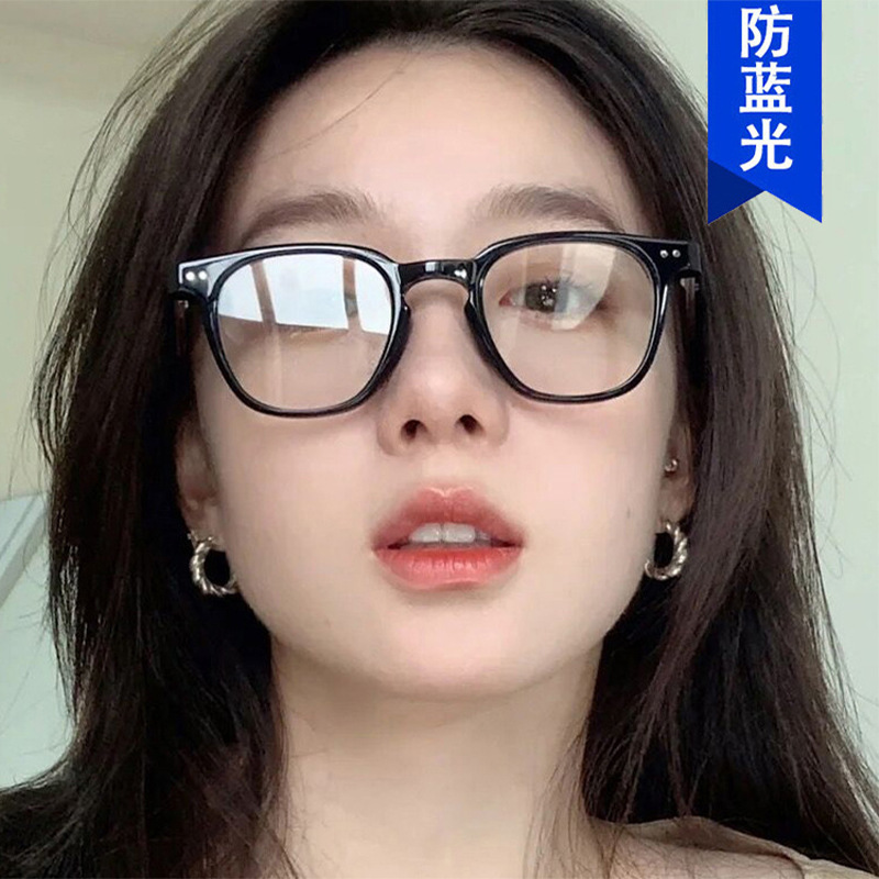 2021 nueva moda estilo coreano beige uñas gafas lisas poco Libro Rojo neto rojo ins misma moda gafas de luz anti-azul