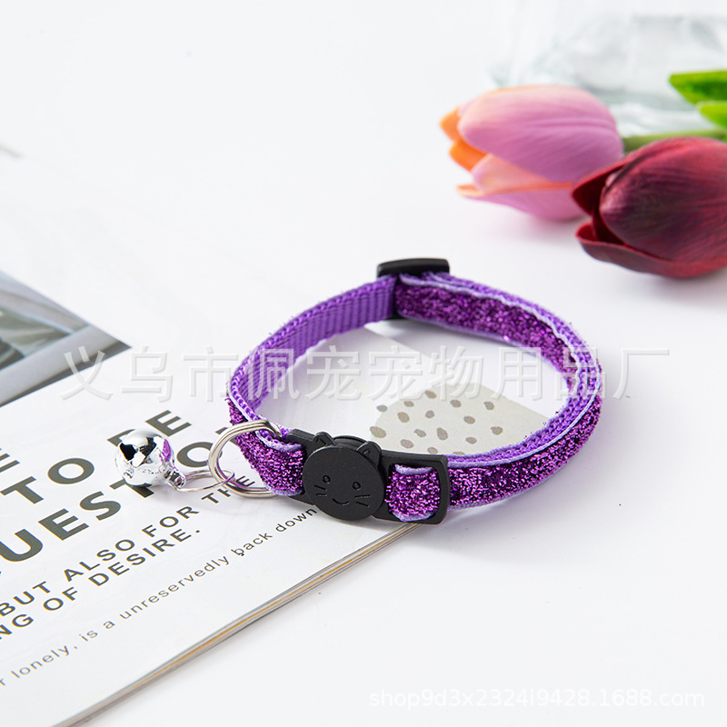 Collar de gato para mascotas con campana Collar de cara de gato con hebilla de seguridad Anillo de gato Collar de vellón de cebolleta Cadena linda