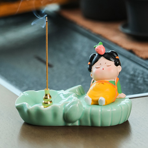 Chinese style celadon bottom line incense plate incense burner cute Tang lady home decoration sandalwood agarwood incense holder incense way