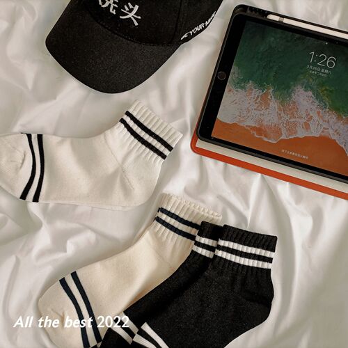 Japanese white socks for women ins trendy spring and autumn women's mid-calf socks cotton socks striped sports socks short socks college style