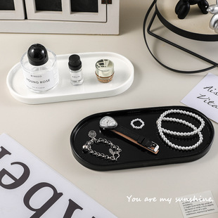 �մ��бPϴ����Ʒ�ռ{�l���g���y�Ʒ���ڰ�ɫ�E�A�͵�����P��