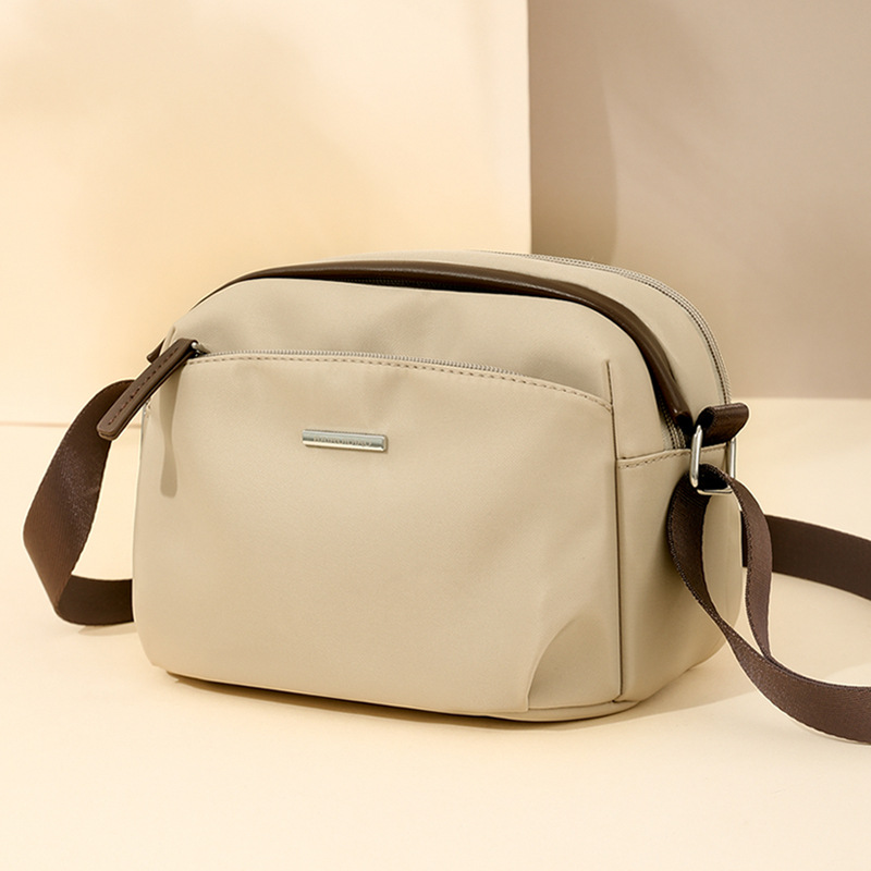 Women's Nylon Bag 2025 New Arrival Shoulder Bag Crossbody Bag Lightweight Versatile Daily Commute Middle-Aged Mother's Bag Wholesale
