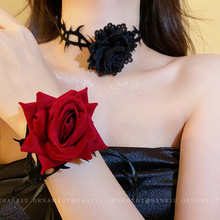 花朵绑带锁骨链玫瑰项链暗黑风个性辣妹颈链新款百搭颈饰红色项圈