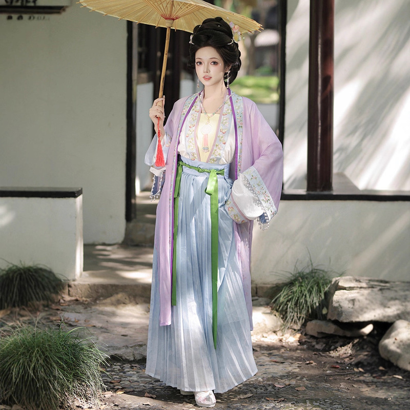 Nanxiang Jinxia [Flower Gathering] Song Dynasty Style Double-Breasted Hanfu Women's Heavy Embroidery Long Cheongsam New Original Set