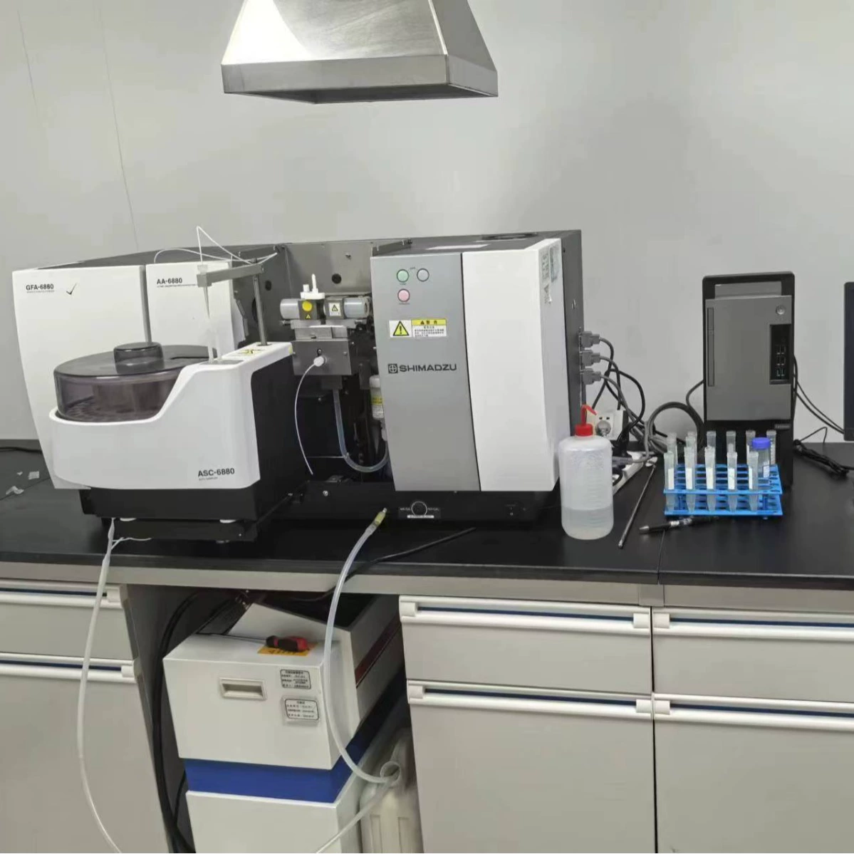 90% новые лабораторные приборы для химических, пищевых, напиточных и фармацевтических заводов