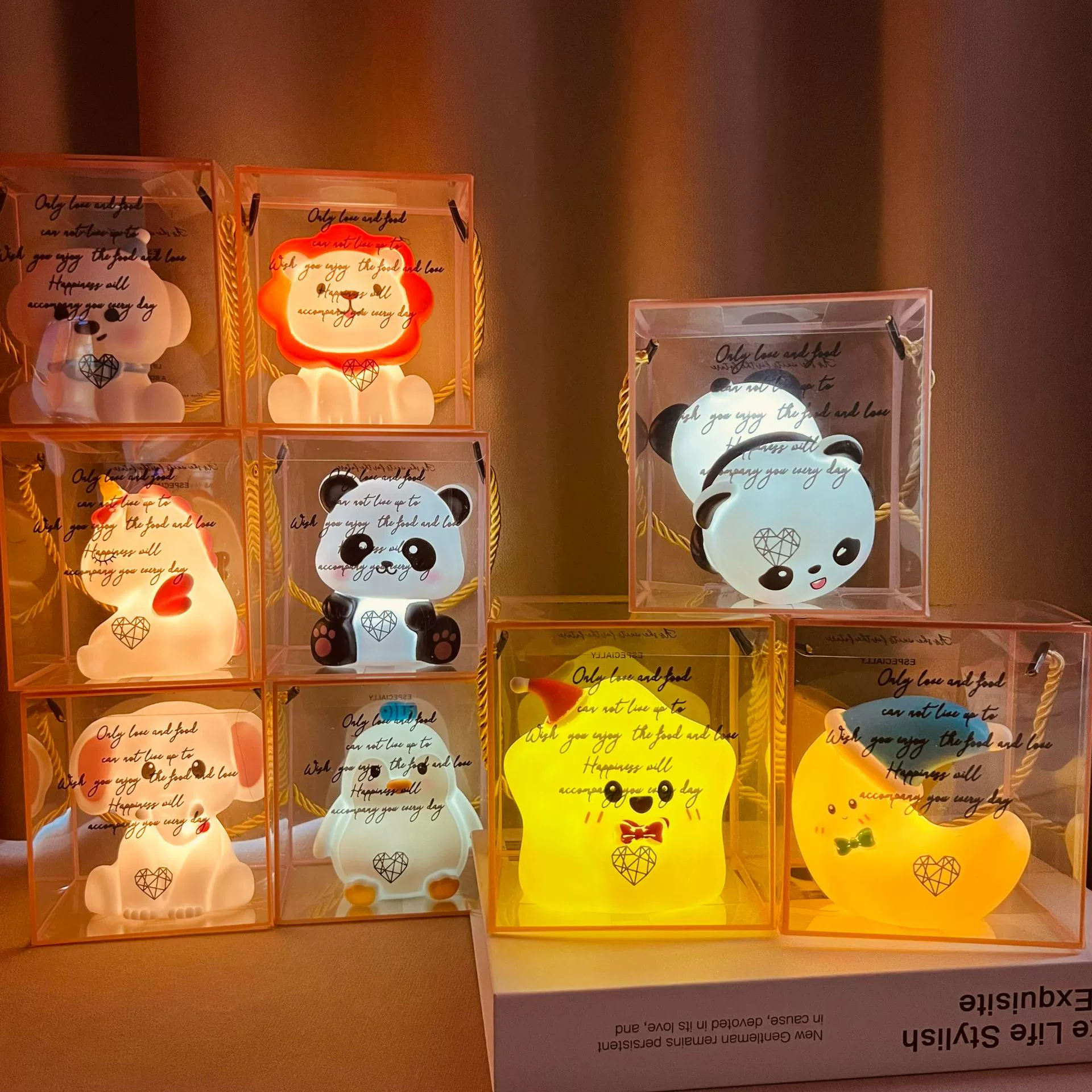 Оригинальная лампа с рисунком пат, милые и светящиеся прикроватные украшения в форме сердца для девочек, ночник, подарок на день рождения